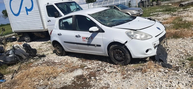 Renault Clio 1, 5DCI, снимка 2 - Автомобили и джипове - 45965540