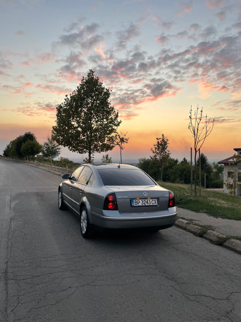VW Passat 1.9TDI facelift highline , снимка 2 - Автомобили и джипове - 46192494