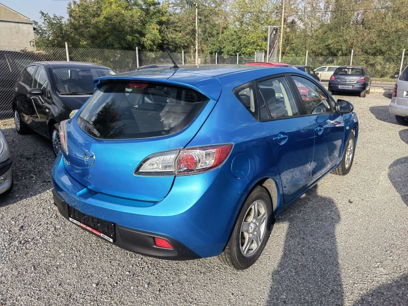 Mazda 3 1.6, снимка 4 - Автомобили и джипове - 47363139