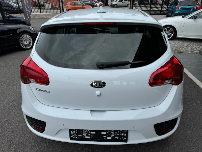 Kia Ceed 1.4 НОВ ВНОС , снимка 5 - Автомобили и джипове - 47247757