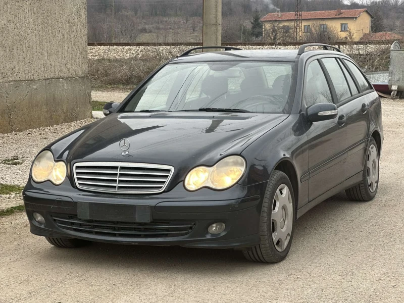 Mercedes-Benz C 220, снимка 1 - Автомобили и джипове - 49008061