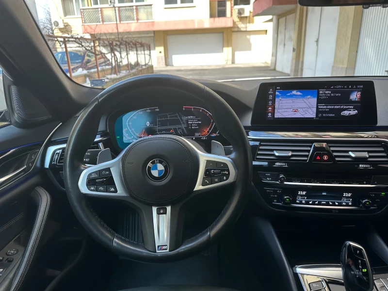 BMW 530 xDrive, снимка 14 - Автомобили и джипове - 49252868