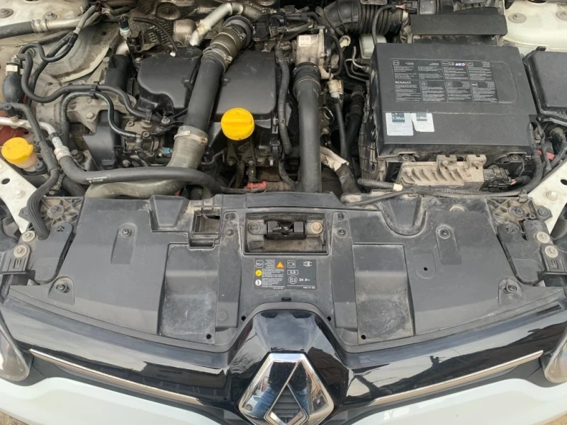 Renault Megane  1.5 dCi LIMITED Strat/Stop Euro-6, снимка 11 - Автомобили и джипове - 49600061