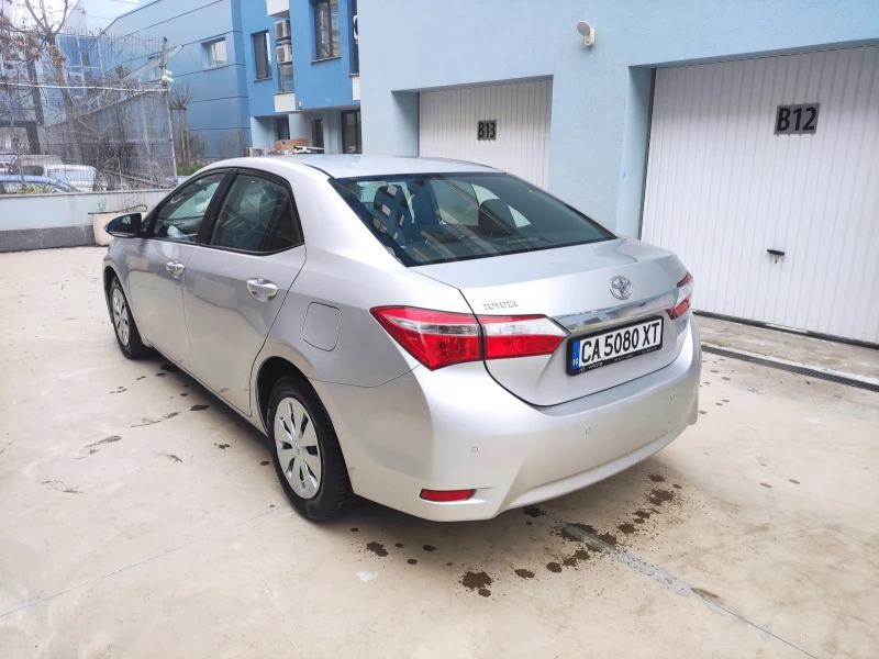 Toyota Corolla Бензин Газ / от България , снимка 4 - Автомобили и джипове - 52623354