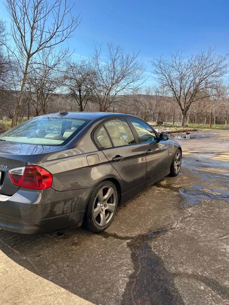 BMW 320, снимка 3 - Автомобили и джипове - 53110581