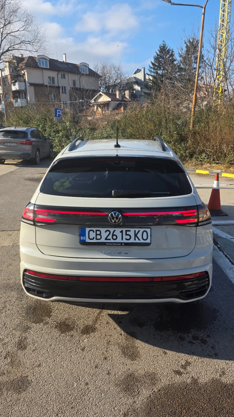VW Taigo R-line 1.5 6400km, снимка 3 - Автомобили и джипове - 53160643