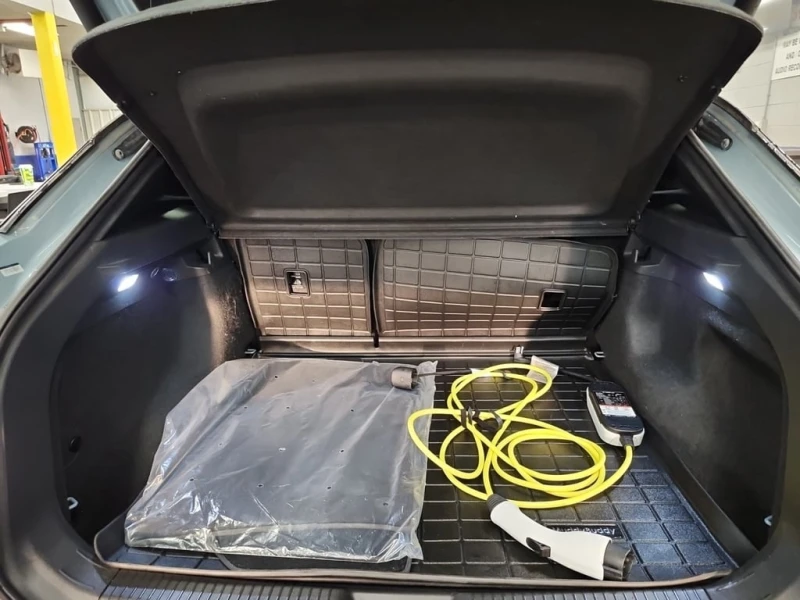 VW ID.4 * PRO * CARFAX * ФИНАНСИРАНЕ, снимка 14 - Автомобили и джипове - 53344982