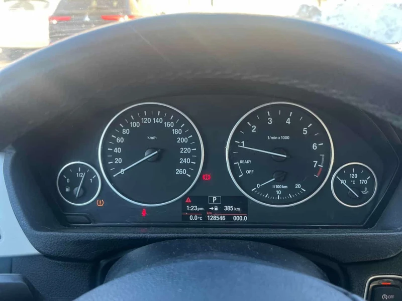 BMW 320 * 320i xDrive * CARFAX * ЦЕНА ДО БГ, снимка 7 - Автомобили и джипове - 53536238