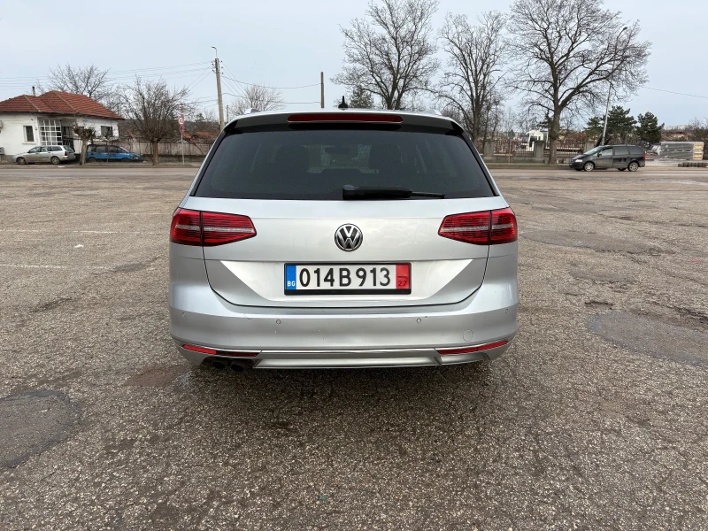 VW Passat 2.0TDI 190к.с Highline Full LED Distr Кожа, снимка 8 - Автомобили и джипове - 53598157