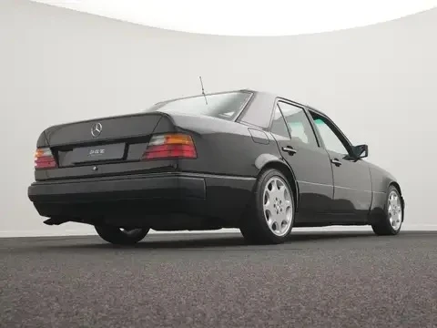 Mercedes-Benz E 500 Чочоне, снимка 8 - Автомобили и джипове - 55915328