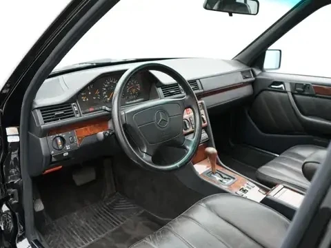 Mercedes-Benz E 500 Чочоне, снимка 4 - Автомобили и джипове - 55915328