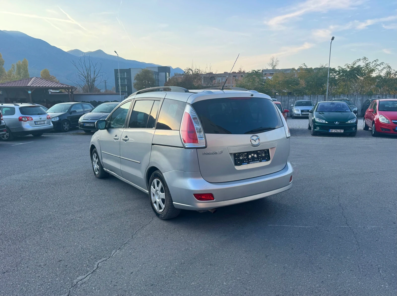 Mazda 5 1.8i - KLIMATIK - изображение 7