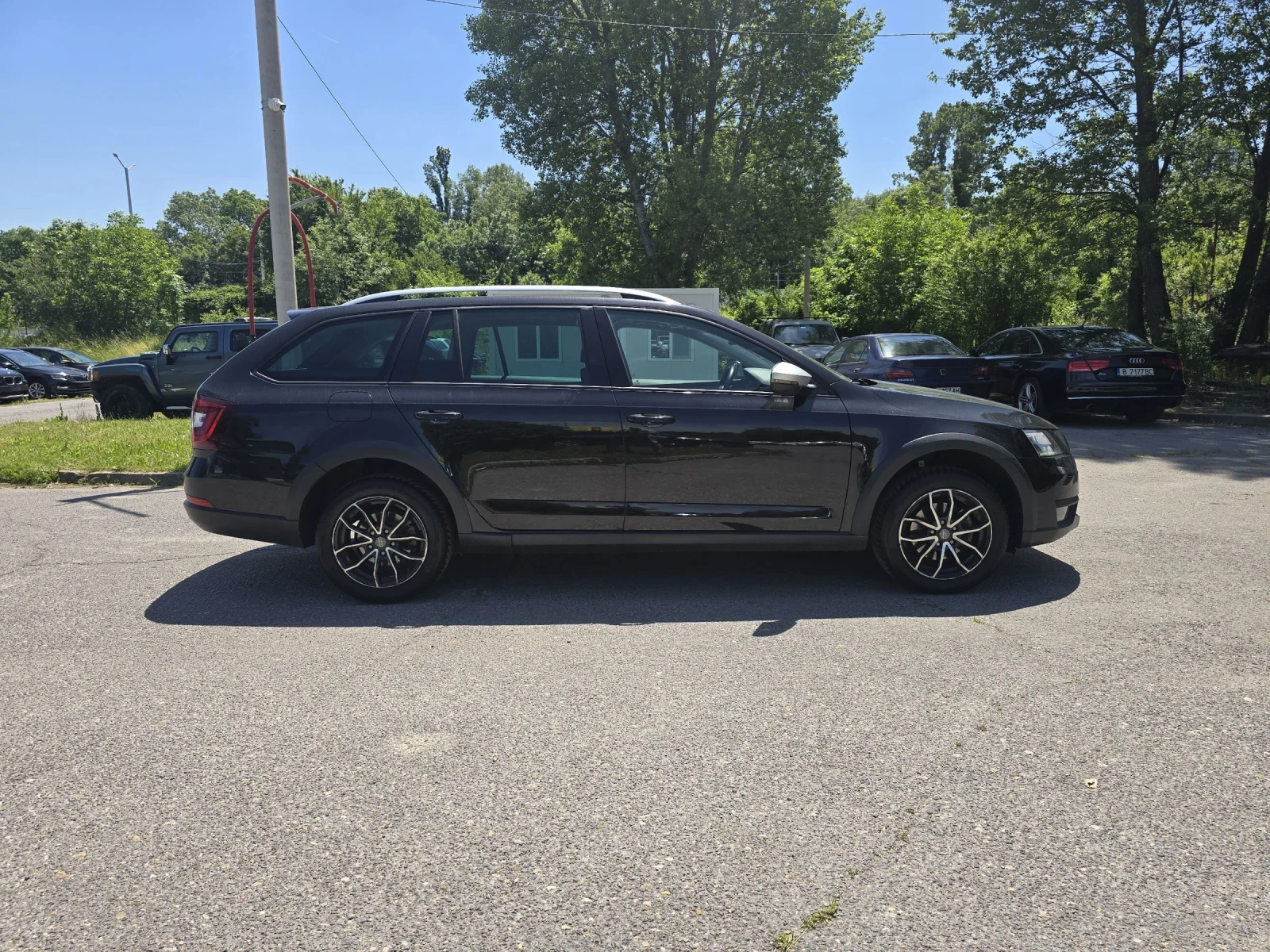 Skoda Octavia SCOUT/4Х4/2.0TDI/АВТОМАТ/ПАНОРАМА/ЛЕД - изображение 7