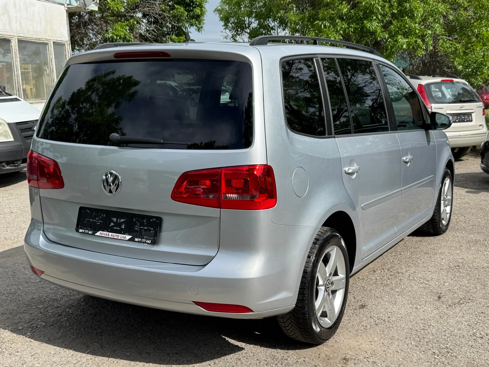 VW Touran Реален пробег !!! Нова!!! - изображение 8