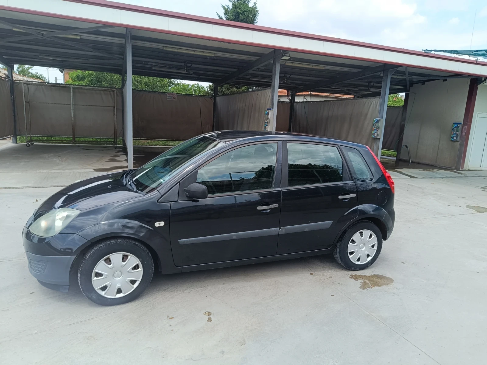 Ford Fiesta 1.3 - изображение 3