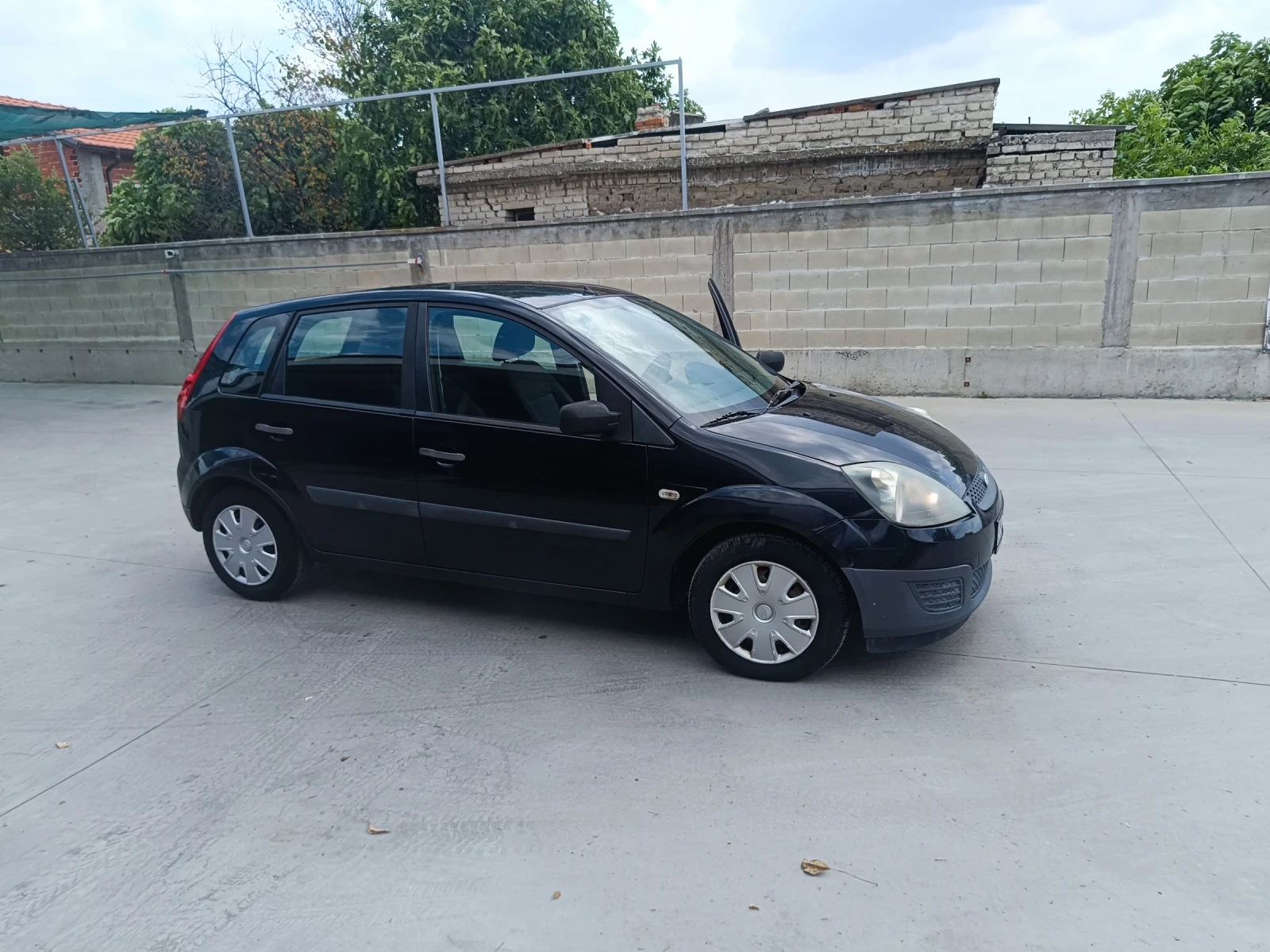 Ford Fiesta 1.3 - изображение 2
