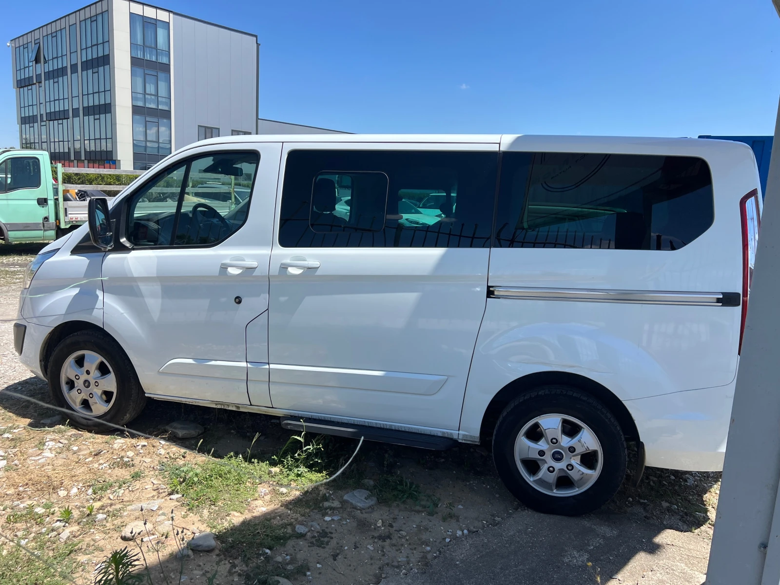 Ford Transit Custom 2.0 D 8 Местен - изображение 8