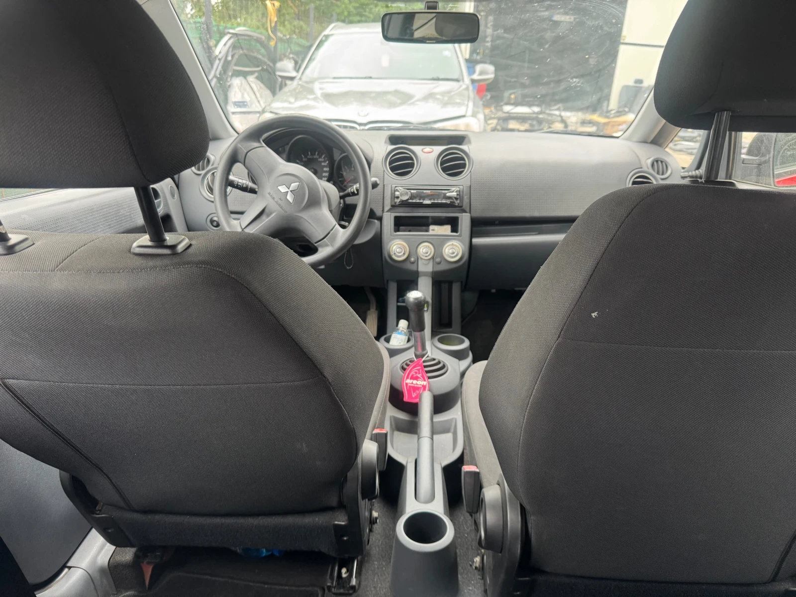Mitsubishi Colt  - изображение 3