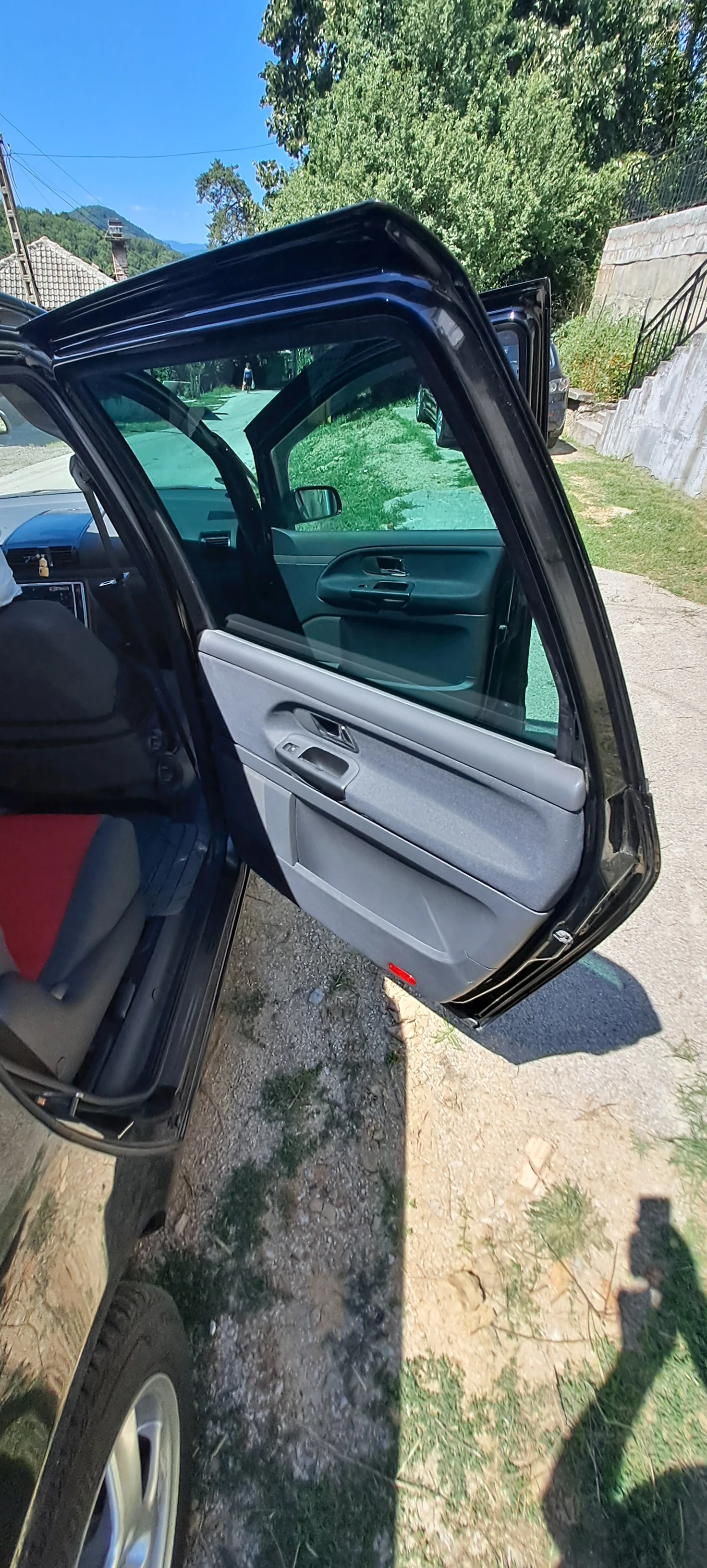VW Sharan  - изображение 8