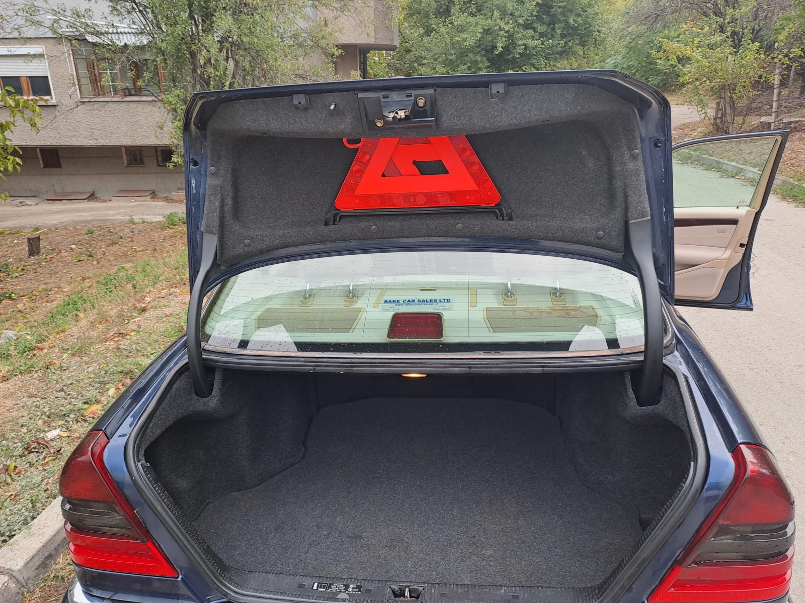 Mercedes-Benz C 200 | Mobile.bg   12