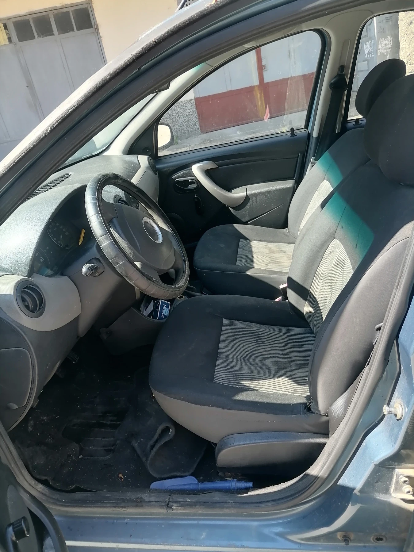 Dacia Sandero, снимка 9 - Автомобили и джипове - 54733196