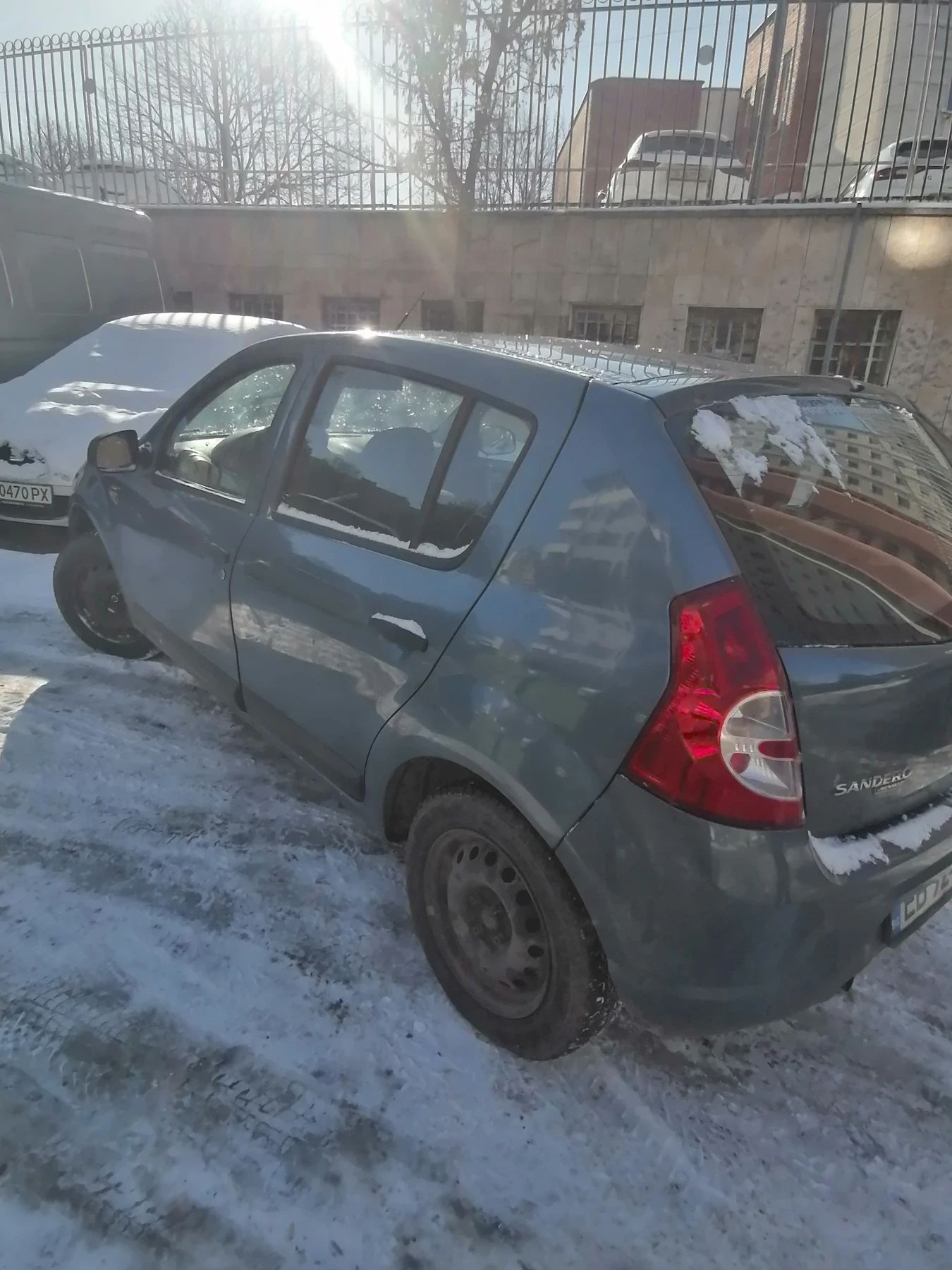Dacia Sandero  - изображение 4