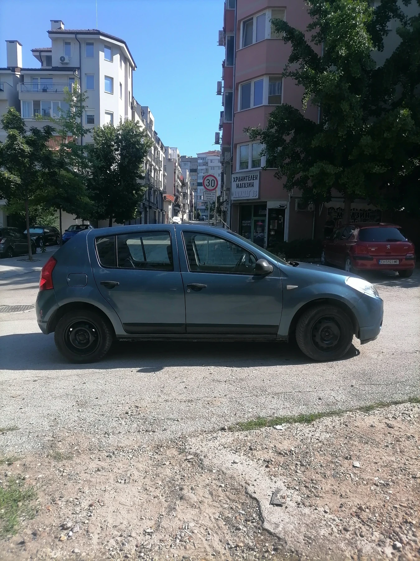 Dacia Sandero, снимка 3 - Автомобили и джипове - 54733196