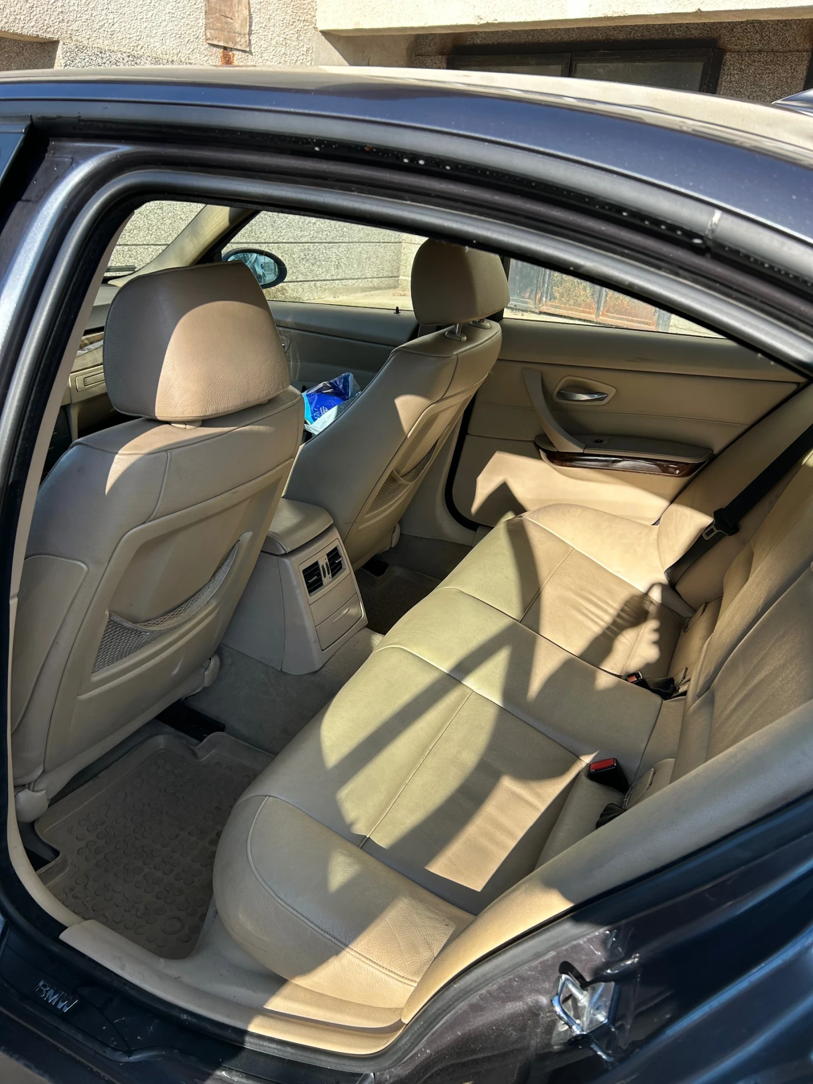 BMW 320  - изображение 9