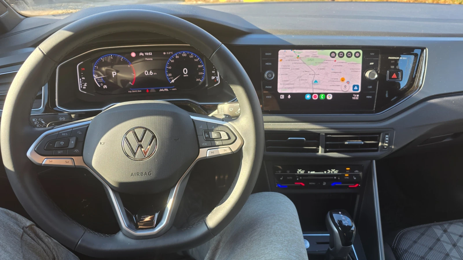 VW Taigo R-line 1.5 6400km | Mobile.bg � ����������� 6