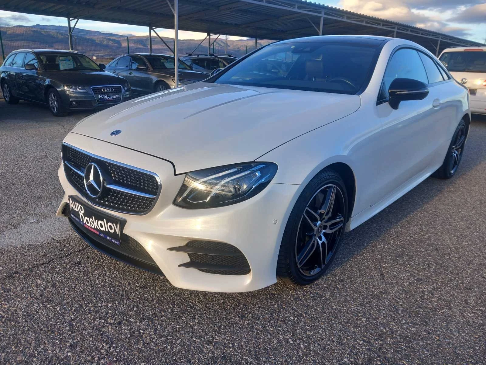 Mercedes-Benz E 400 3.0 - изображение 2