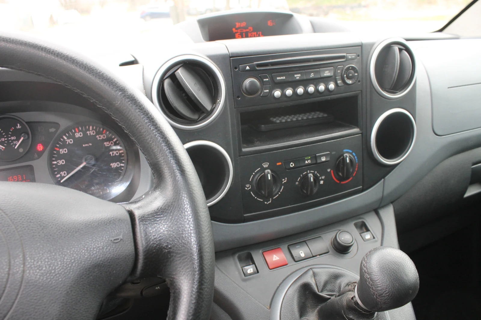 Citroen Berlingo ИТАЛИЯ, evro 5A, снимка 13 - Автомобили и джипове - 53874537