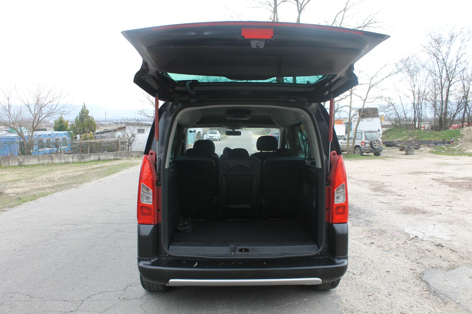 Citroen Berlingo ИТАЛИЯ, evro 5A, снимка 9 - Автомобили и джипове - 53874537