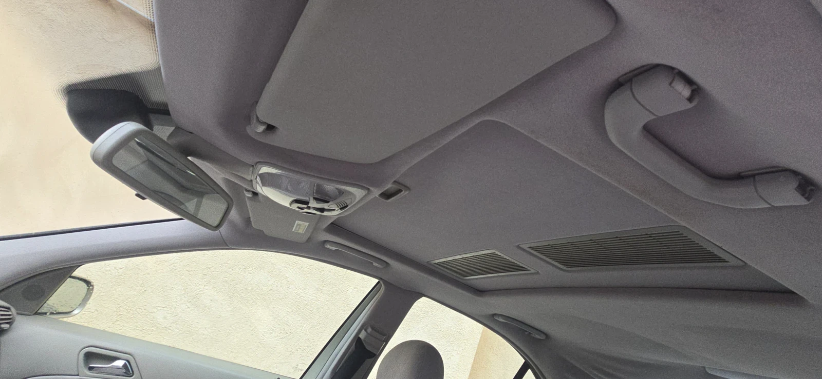 Mercedes-Benz C 180, снимка 3 - Автомобили и джипове - 54058174