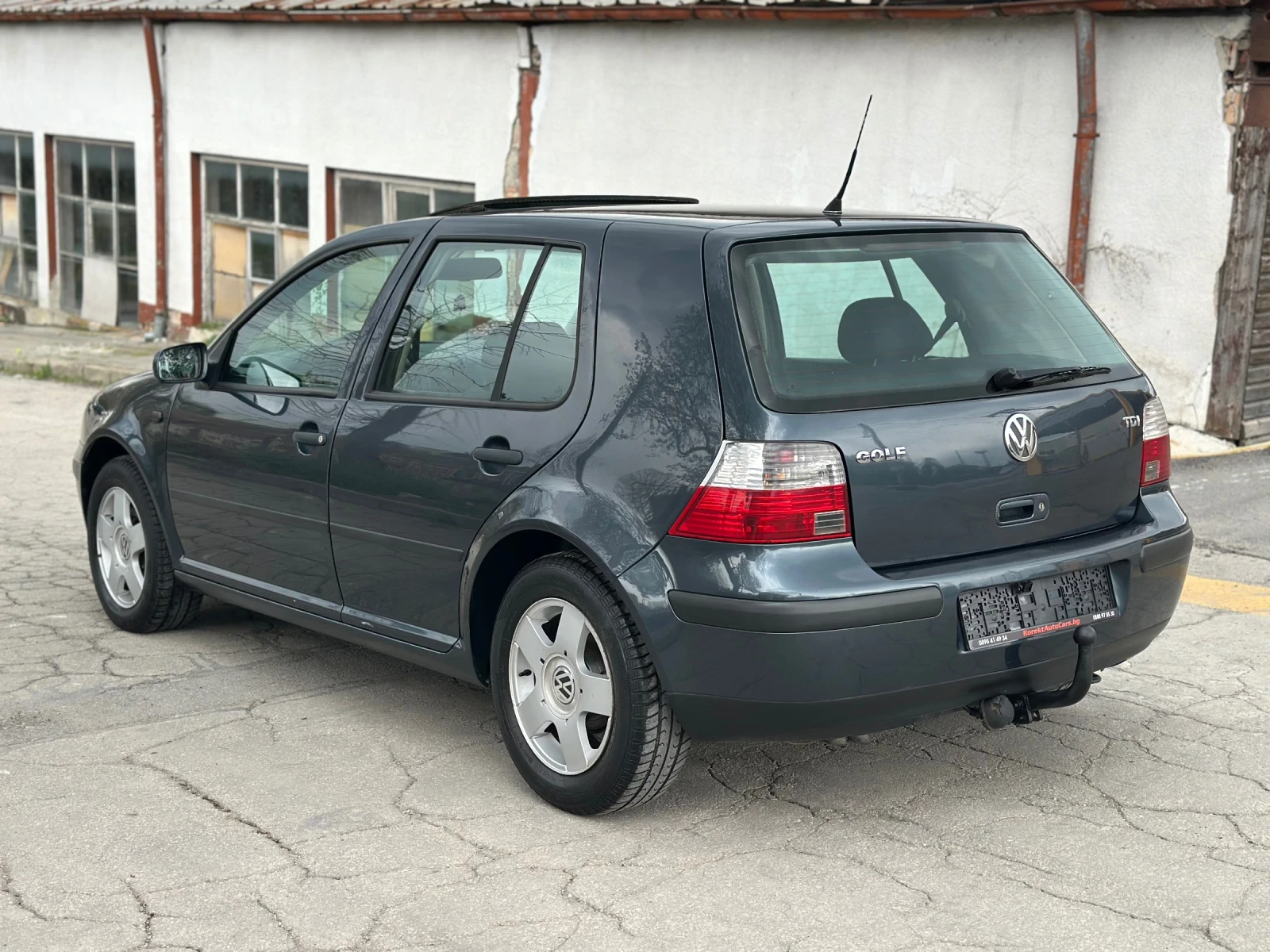 VW Golf 1.9TDI 101�.�. 2003� | Mobile.bg � ����������� 4