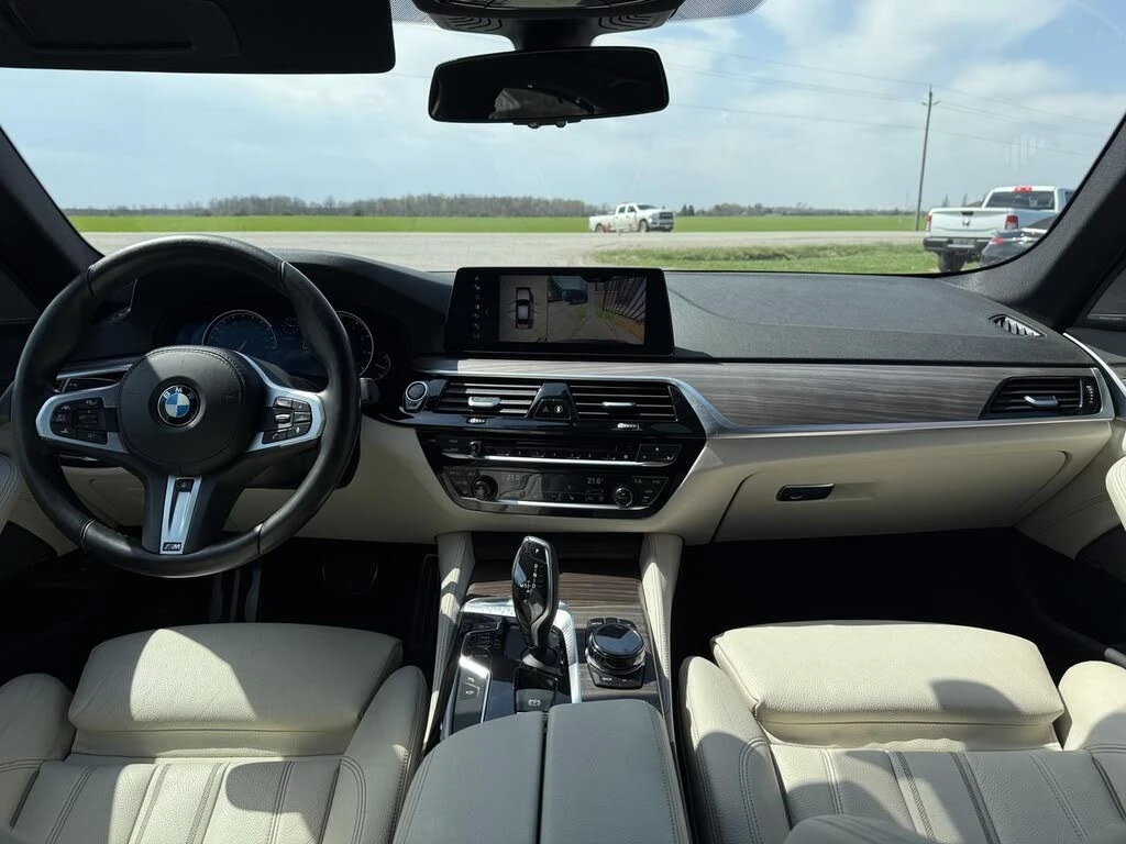 BMW 530 xDrive Sedan* ����������* (���� �� ��)  | Mobile.bg � ����������� 12