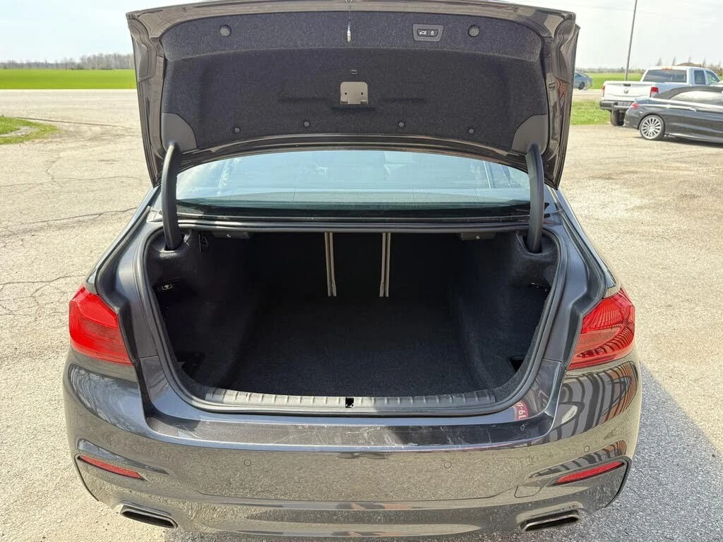 BMW 530 xDrive Sedan* ����������* (���� �� ��)  | Mobile.bg � ����������� 5