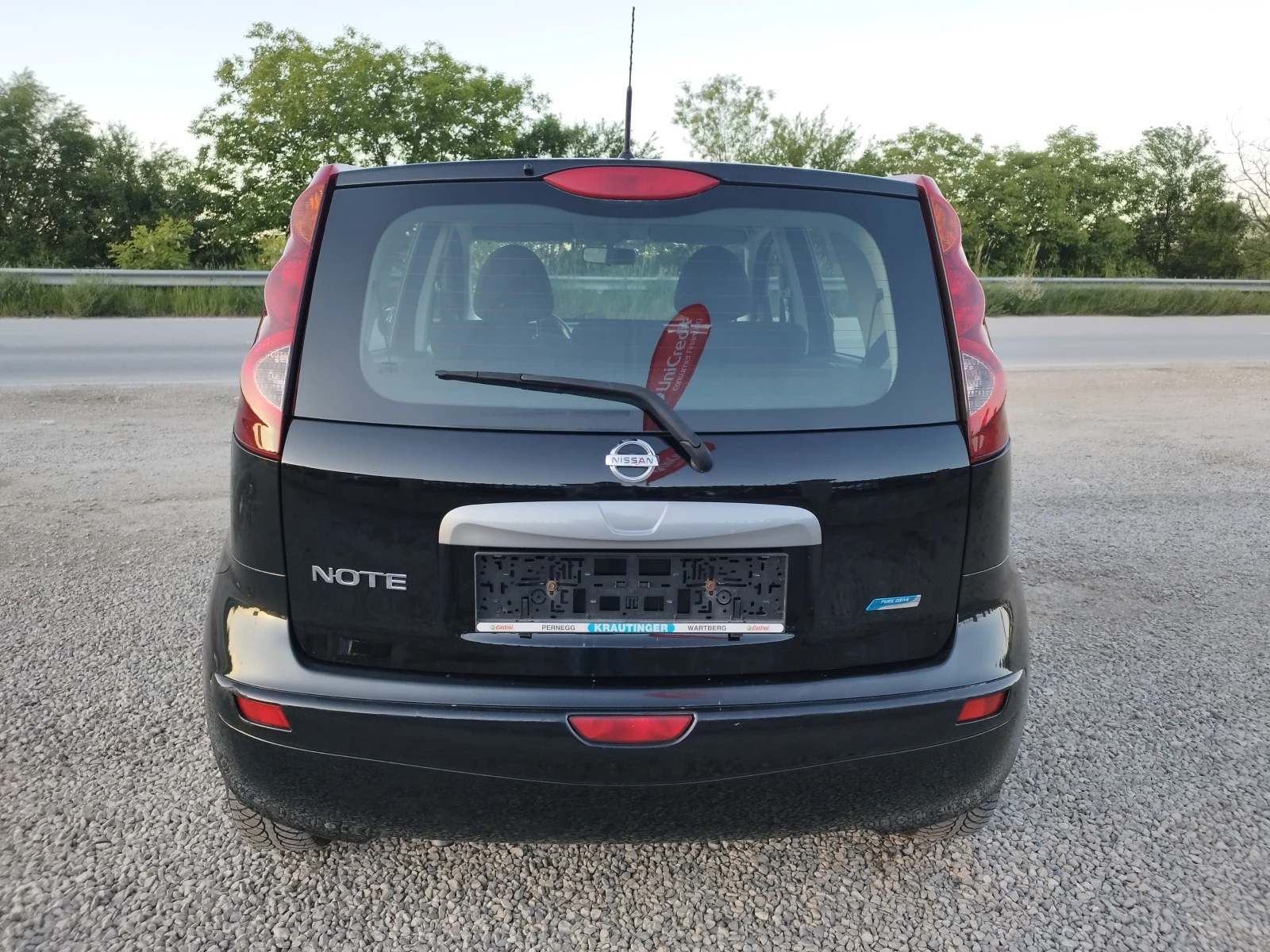 Nissan Note 1.4i 88 kc., снимка 4 - Автомобили и джипове - 54560969