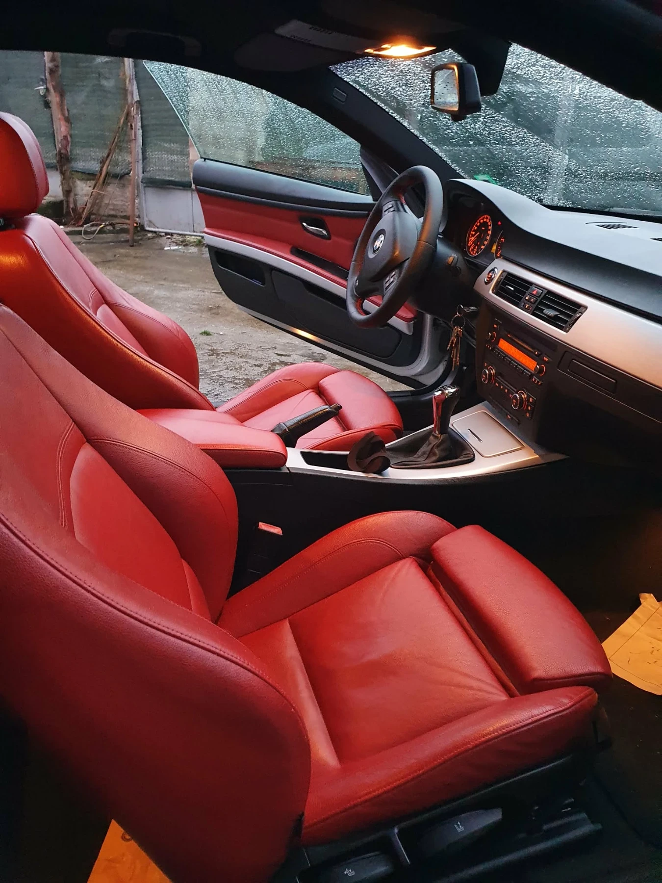 BMW 320 D, снимка 4 - Автомобили и джипове - 54619006
