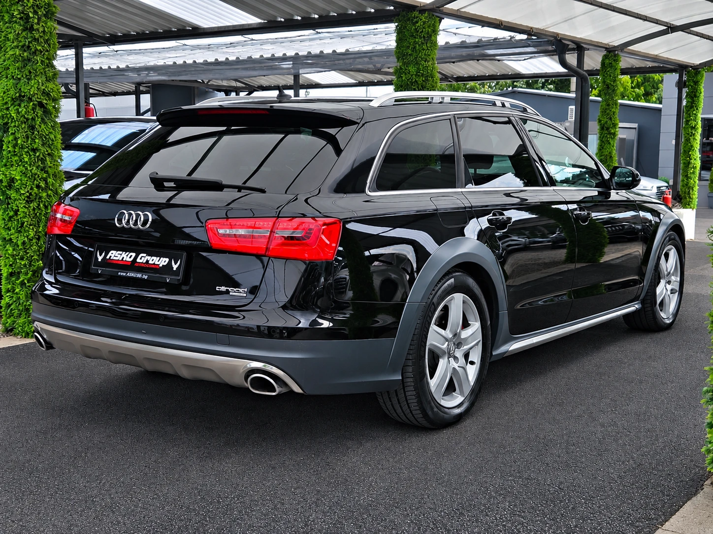 Audi A6 Allroad S-LINE/FULL LED/CAMERA/PANO/ПОДГРЕВ/ПАМЕТ/ПЕЧКА/LI, снимка 5 - Автомобили и джипове - 55021828