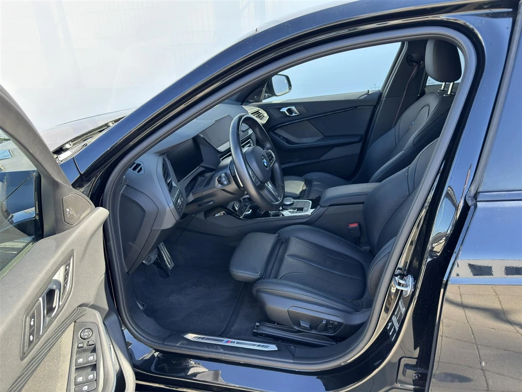 BMW 120, снимка 8 - Автомобили и джипове - 55031440