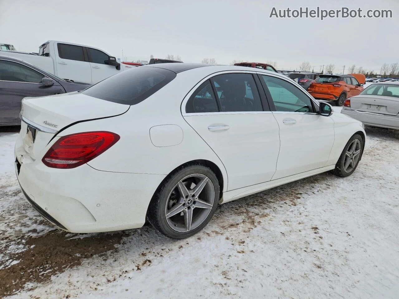 Mercedes-Benz C 300 AMG* 4Matic* Панорама, снимка 4 - Автомобили и джипове - 55220910