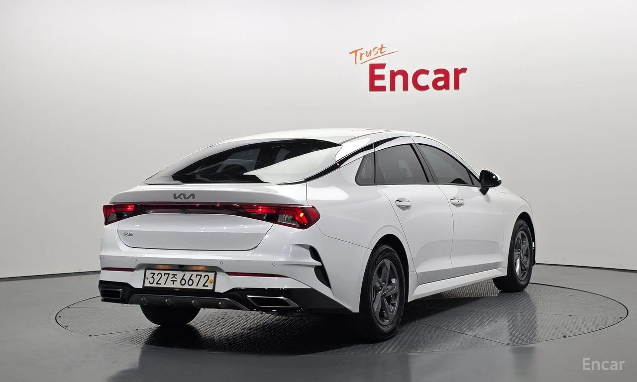 Kia K5 2.0* LPI* LANE* ASSIST* ПОДГРЕВ* КАМЕРА* КЕЙЛЕС* , снимка 2 - Автомобили и джипове - 55473104