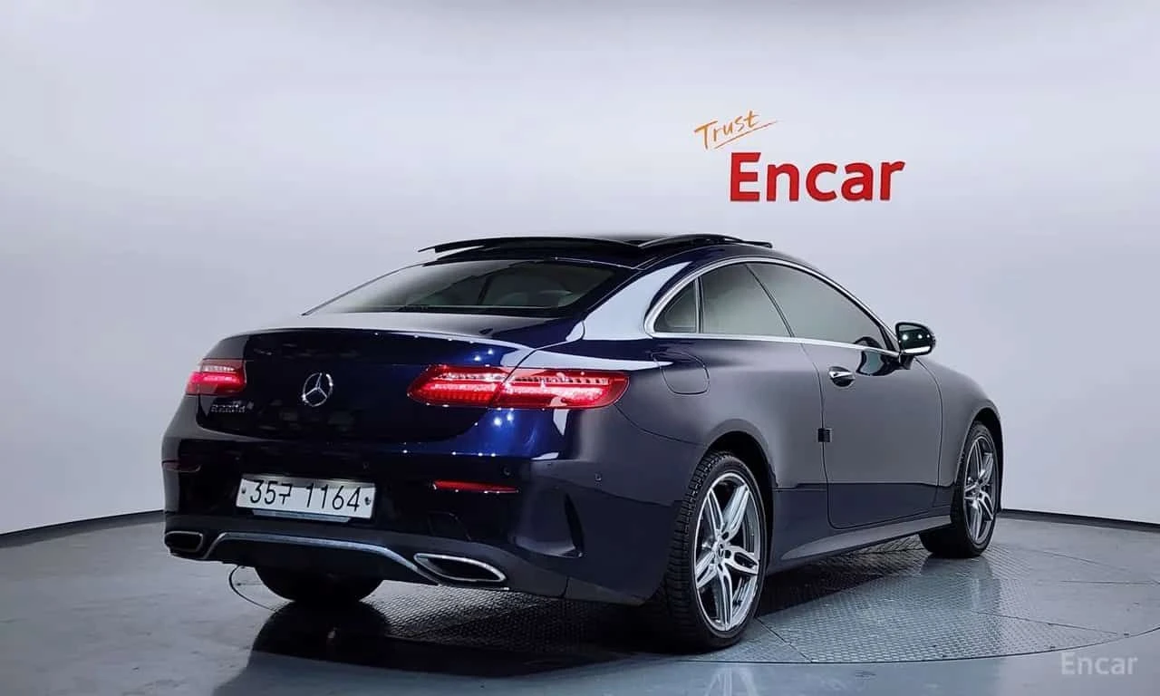 Mercedes-Benz E 220 * E220d Coupe * CARFAX * ЦЕНА ДО БГ, снимка 2 - Автомобили и джипове - 55531392
