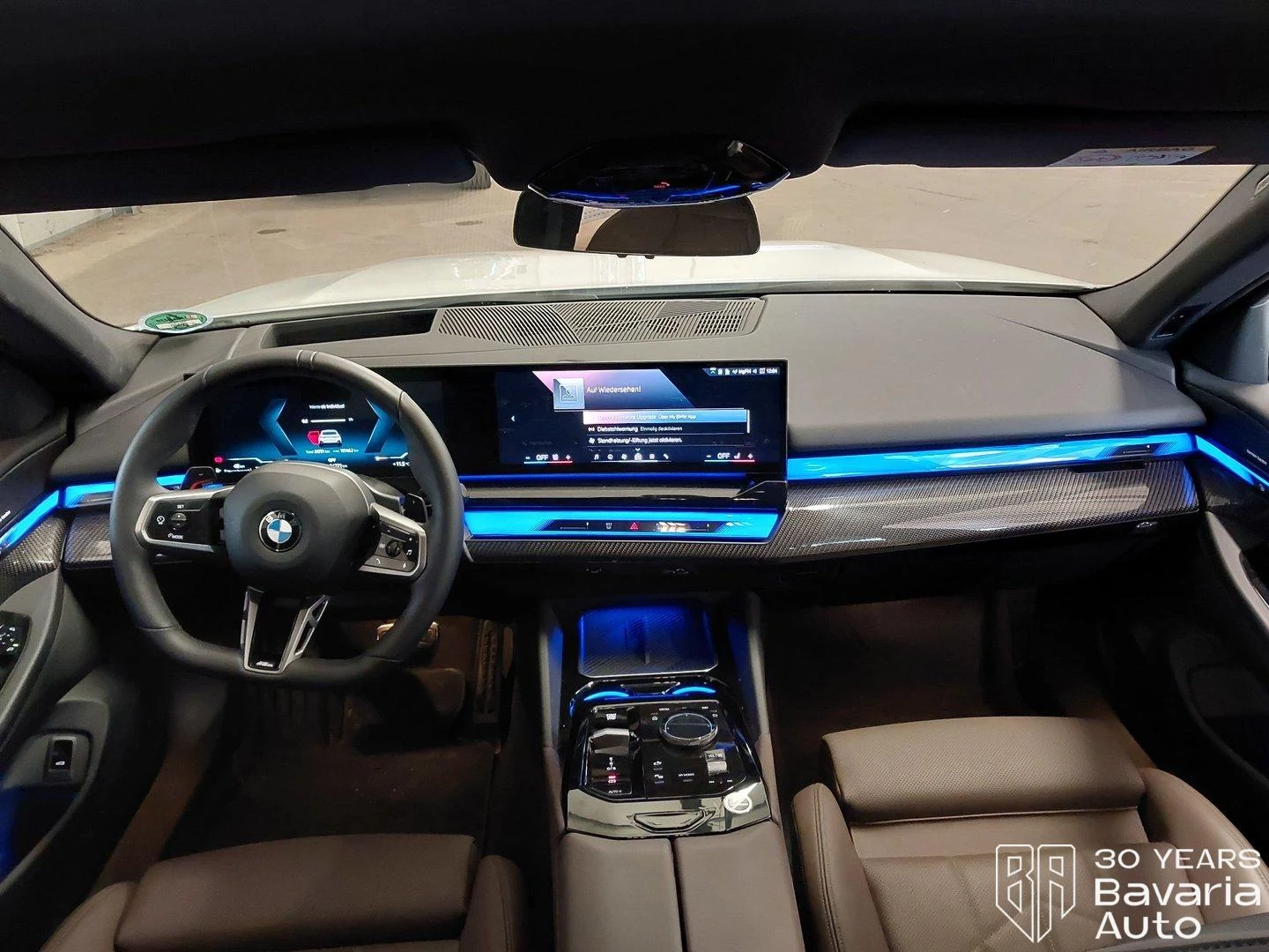 BMW 520 d xDrive Touring Steptronic, снимка 6 - Автомобили и джипове - 56541463