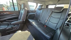 Cadillac Escalade ESV Luxury 1SB, снимка 12