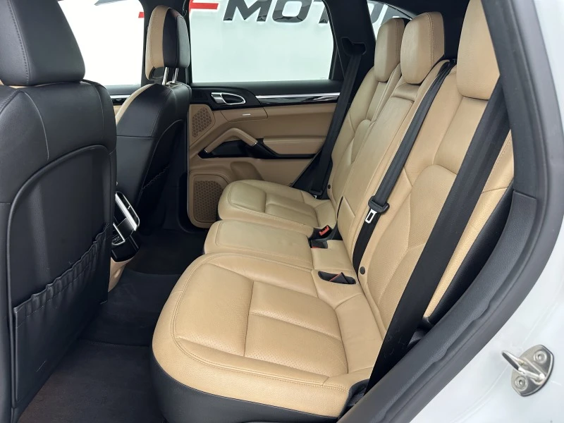 Porsche Cayenne SPORT* ПОДГР* , снимка 12 - Автомобили и джипове - 46428023