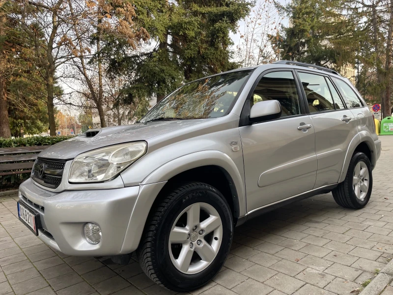 Toyota Rav4 2.0D4D, снимка 1 - Автомобили и джипове - 48044820