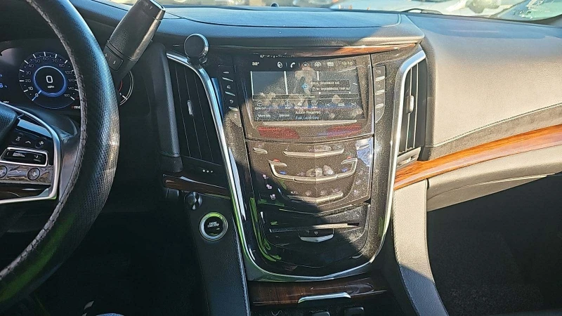 Cadillac Escalade ESV Luxury 1SB, снимка 6 - Автомобили и джипове - 48439939