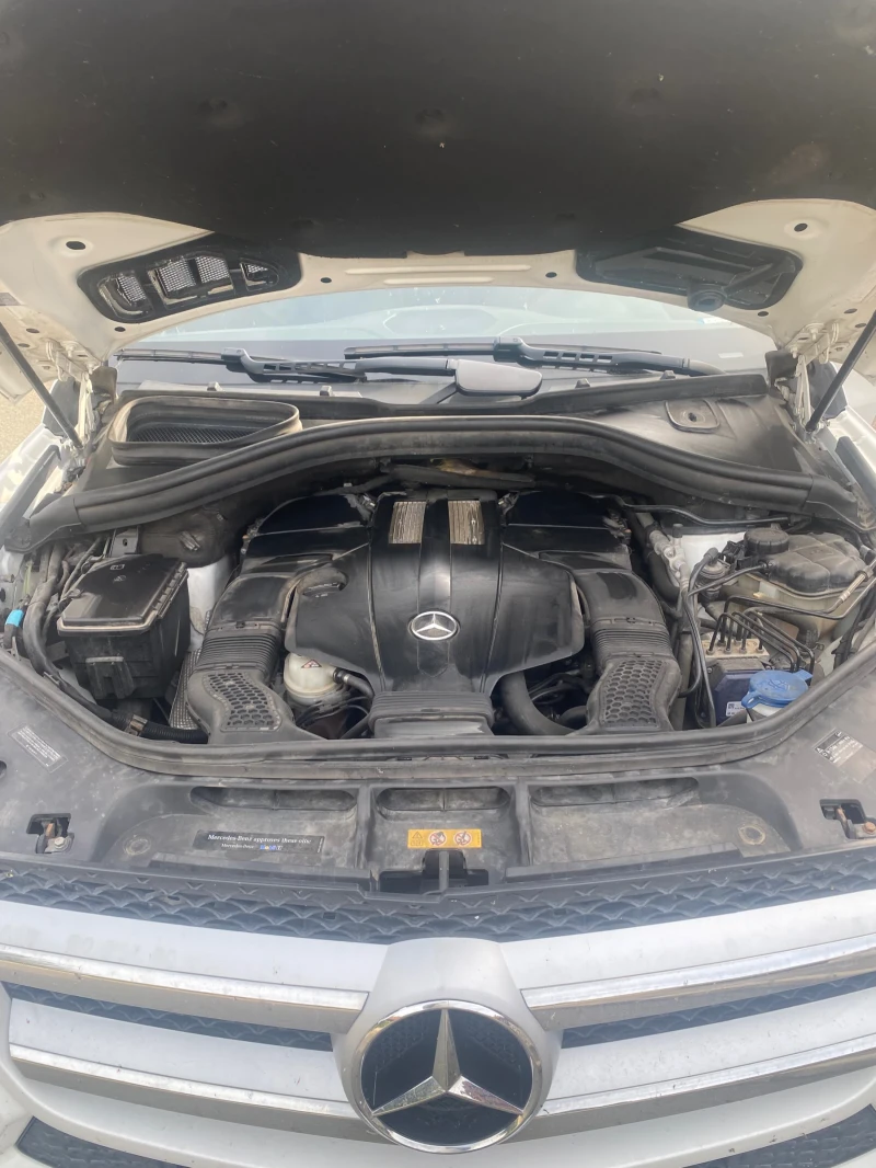 Mercedes-Benz GL 450 Бензин, снимка 7 - Автомобили и джипове - 52426357