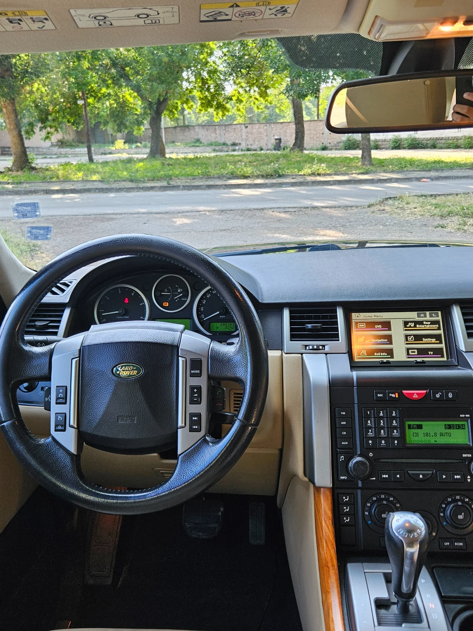 Land Rover Range Rover Sport  - изображение 9